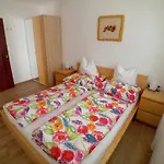 Rianne/landhaus Almidyll